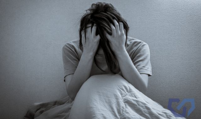 恐怖と報酬による感情の揺さぶり