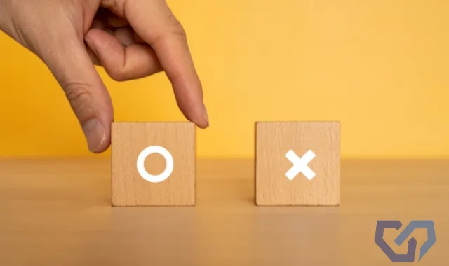 否定から入らない