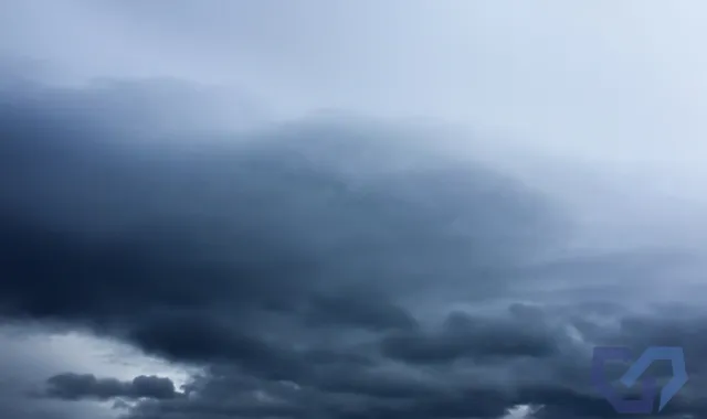 雲行きが怪しい