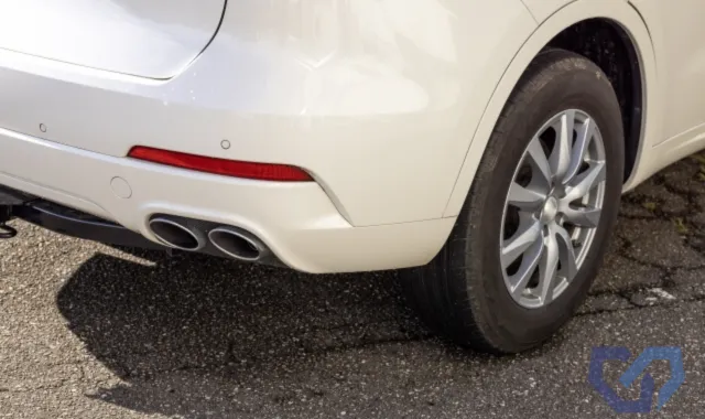 事例1:繰り返される車への傷