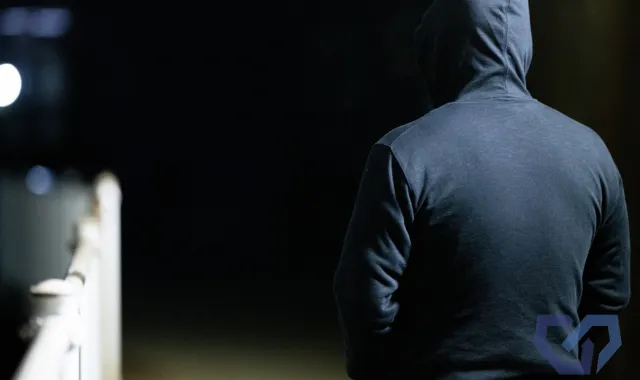 不審者の後ろ姿。