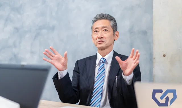 洗脳的なフレーズを使う人